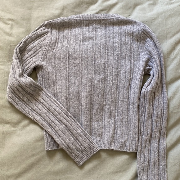 Reformation Cashmere Sweater - Picture 9 of 12